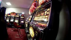 BettingTip.win မိုဘိုင်းအက်ပ် Slot Games Live Casino Myanmar Smartphone ဖြင့် ကစားနေသော ပြသချက်
